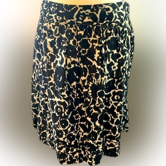 Ann Taylor Loft Printed Black Skirt Size 6 - Picture 1 of 6